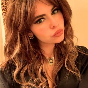 Meet your Posher, Catherine